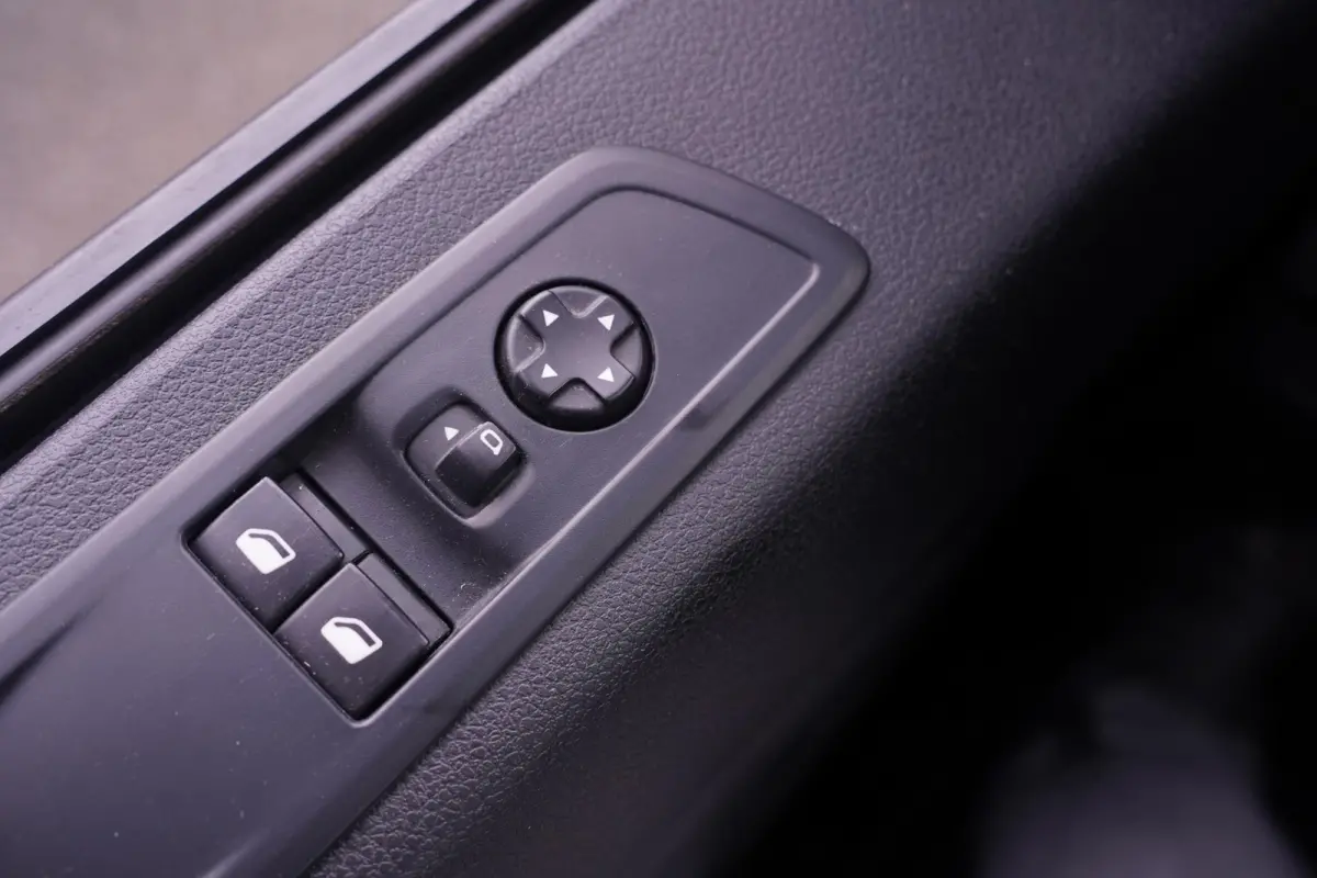 1.5 Multijet 102 pk L3 Airco, Apple Carplay Cruise control, Laadruimte Pakket, PDC achter, 3-Zits