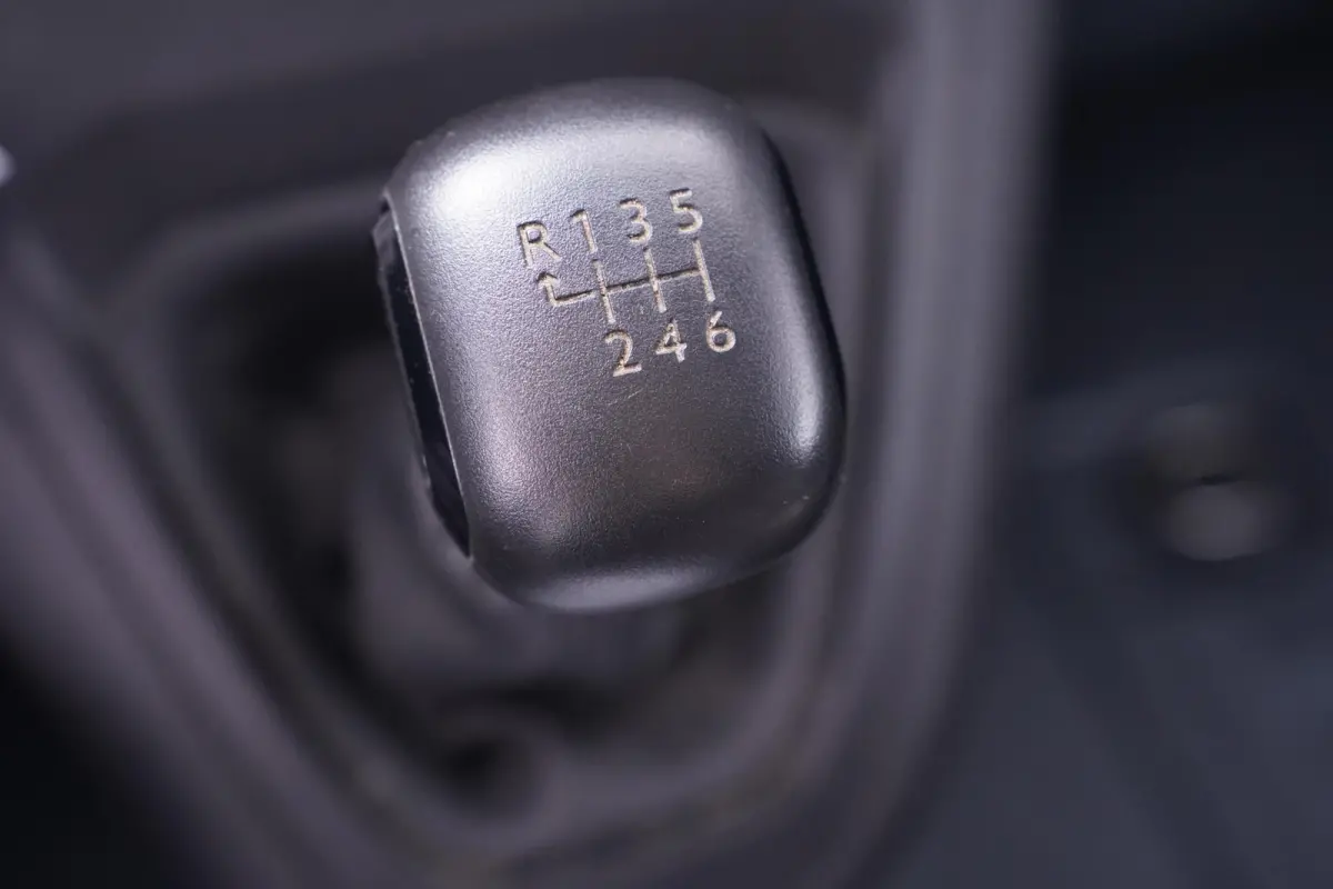 1.5 Multijet 102 pk L3 Airco, Apple Carplay Cruise control, Laadruimte Pakket, PDC achter, 3-Zits