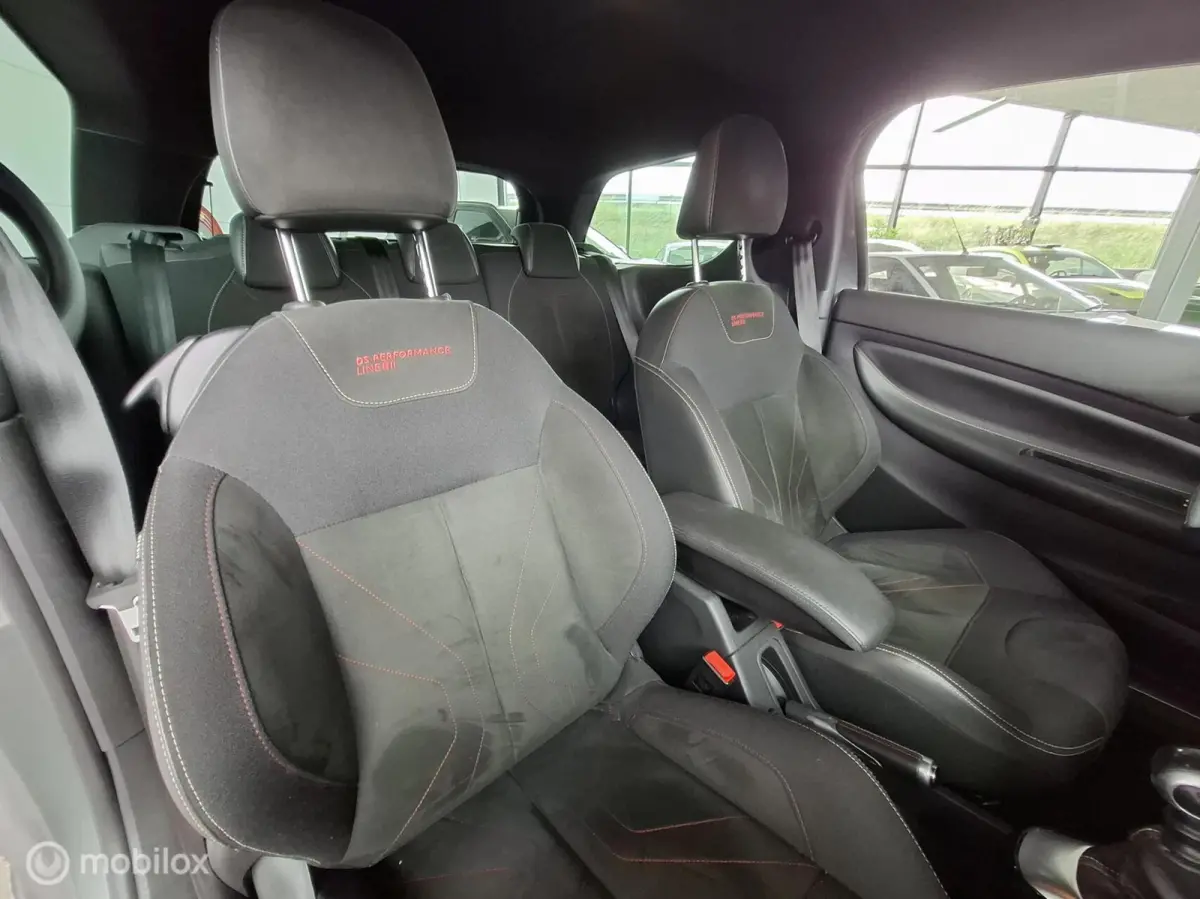 1.2 PureTech 130 pk Performance Line - RIJKLAARPRIJS