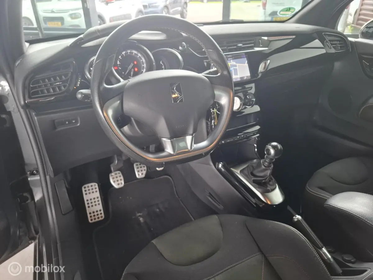 1.2 PureTech 130 pk Performance Line - RIJKLAARPRIJS