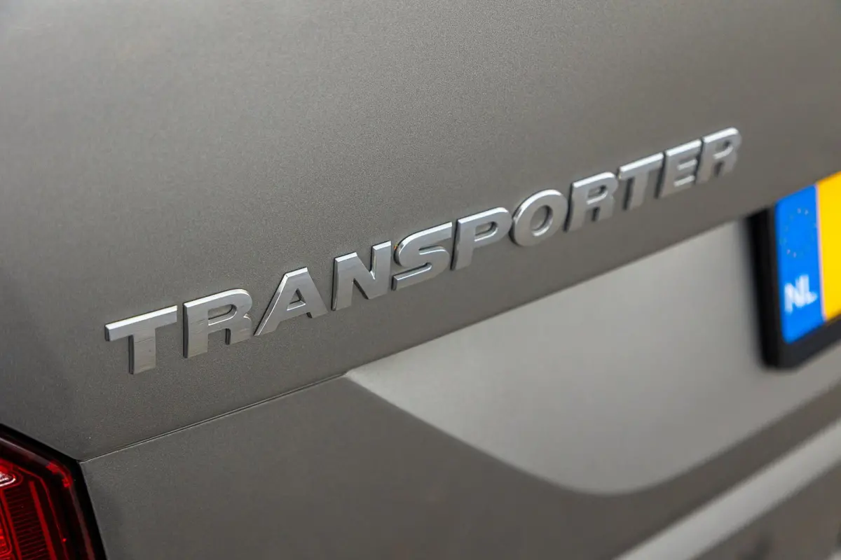 2.0 TDI L1H1 Highline Trekhaak I Leder I 3 Zits I Sidebars I Airco I Cruise I Camera I Android I PDC