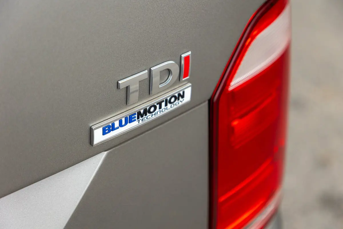 2.0 TDI L1H1 Highline Trekhaak I Leder I 3 Zits I Sidebars I Airco I Cruise I Camera I Android I PDC