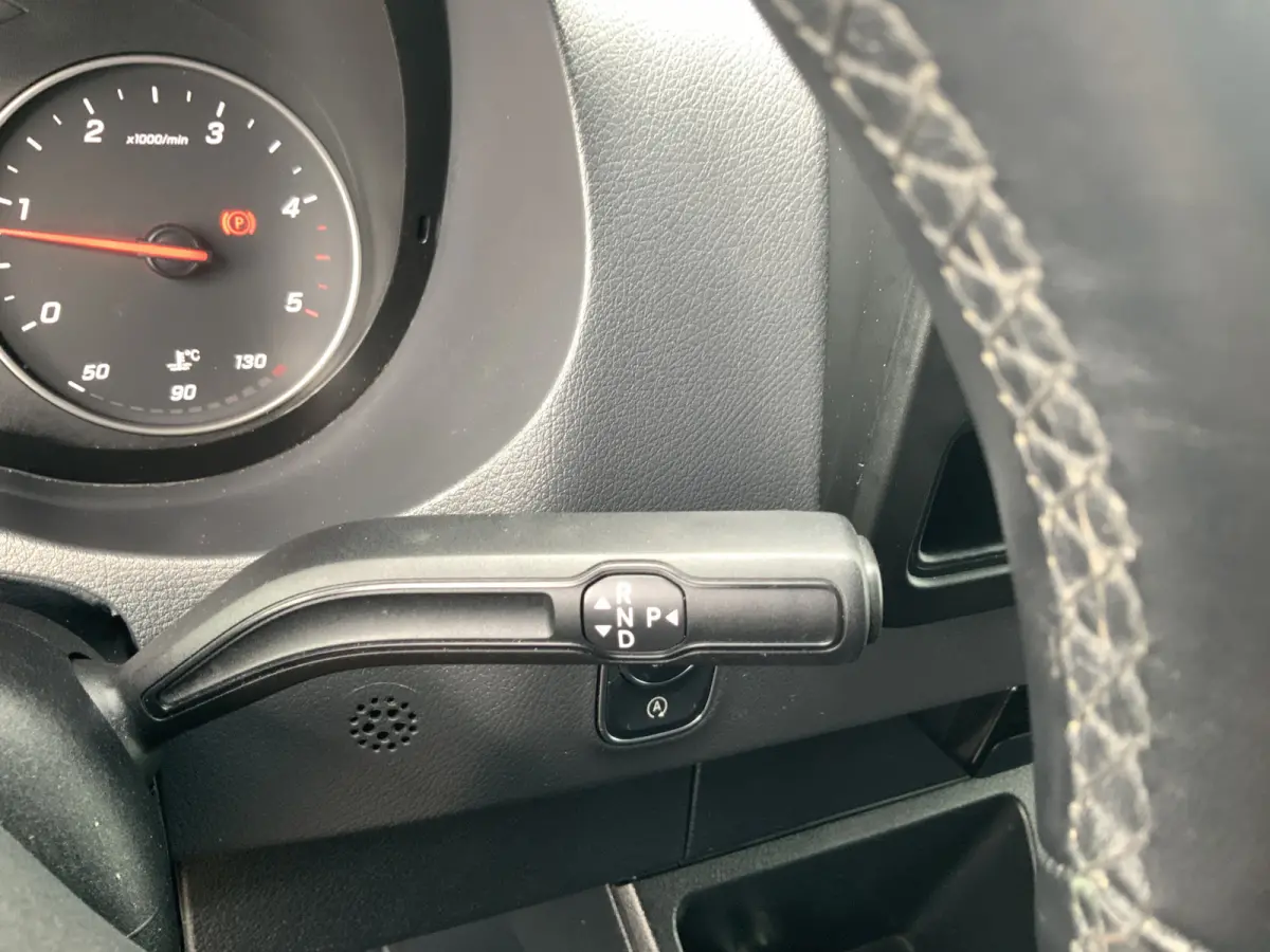 315CDI L1H1 Automaat , Camera , Airco , Navi Alu Velg Side Bar Opstap Euro 6