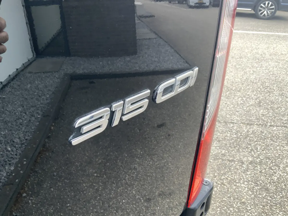 315CDI L1H1 Automaat , Camera , Airco , Navi Alu Velg Side Bar Opstap Euro 6