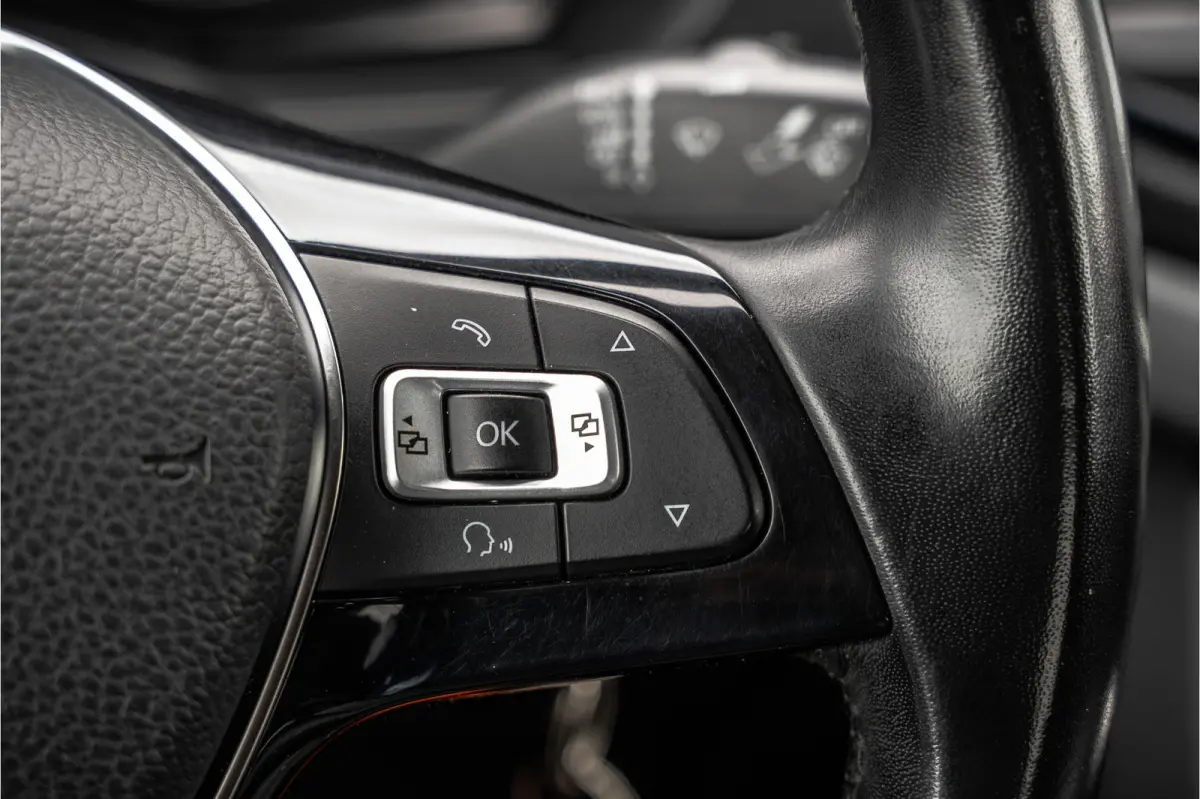 Highline V6 3.0 TDI 4x4 | 258 PK | 1ste Eigenaar | LED | Camera | Carplay | Cruise | Trekhaak | Airco