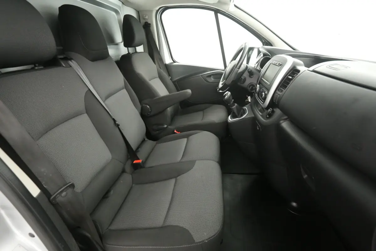 2.0 MultiJet 145PK L2H1 | Airco | Cruise | Camera | 3 Zits | 2xSchuifdeur | Navi | Trekhaak