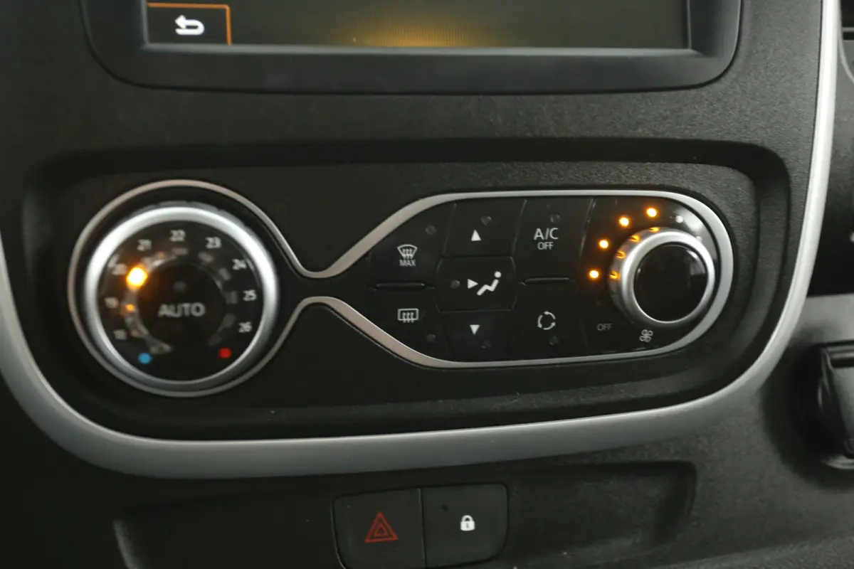 2.0 MultiJet 145PK L2H1 | Airco | Cruise | Camera | 3 Zits | 2xSchuifdeur | Navi | Trekhaak