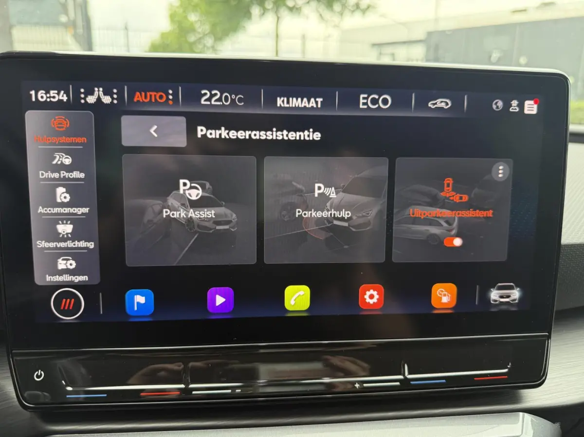 1.4 PLUG-IN Business