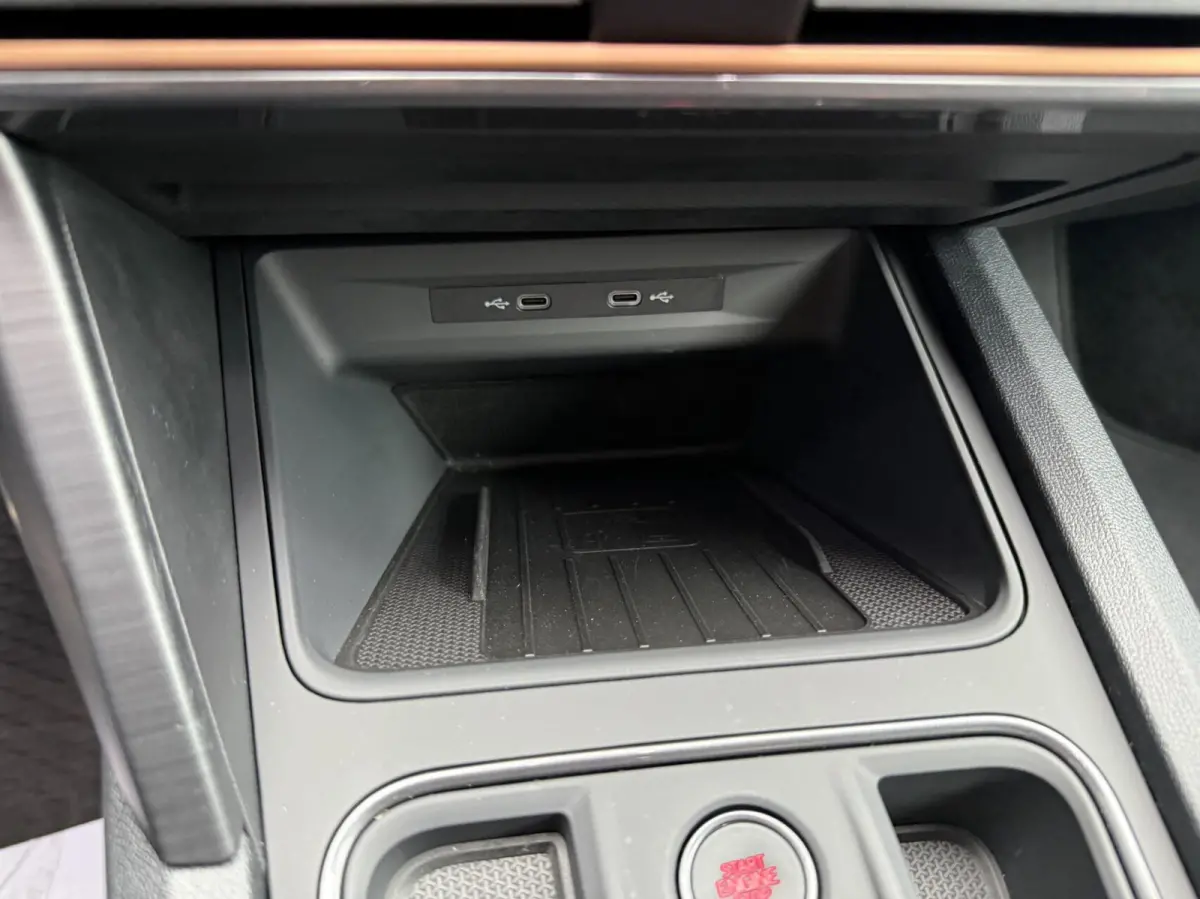 1.4 PLUG-IN Business