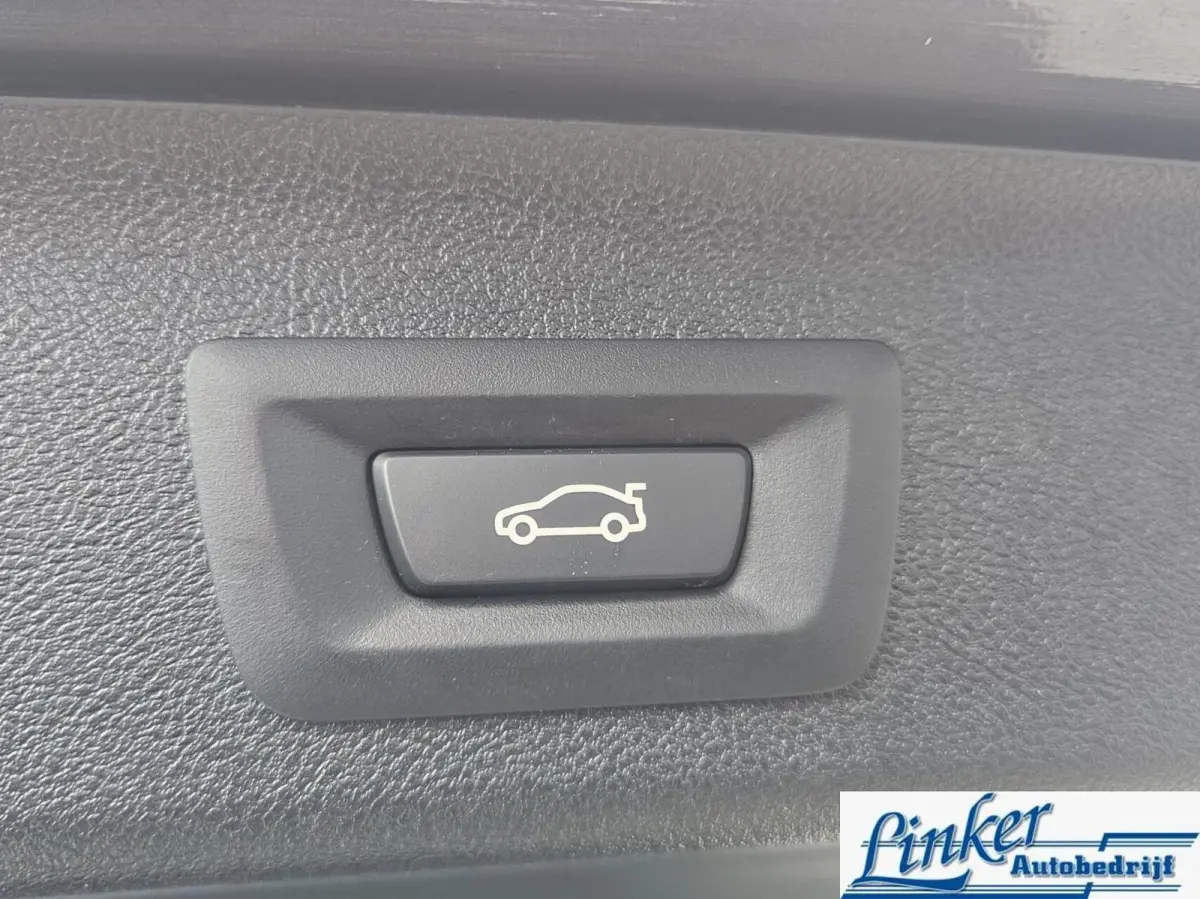 520i Executive LEDER/NL-AUTO- CARPLAY