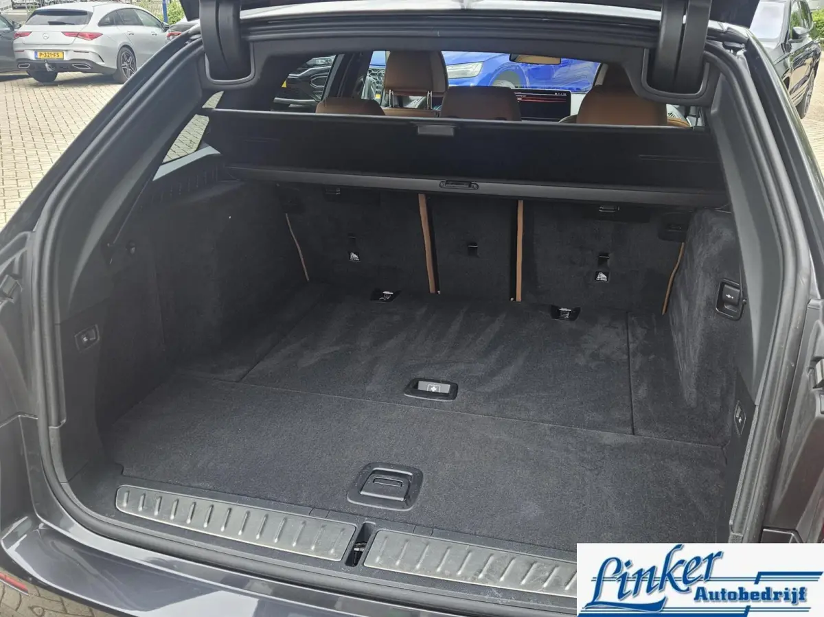 520i Executive LEDER/NL-AUTO- CARPLAY