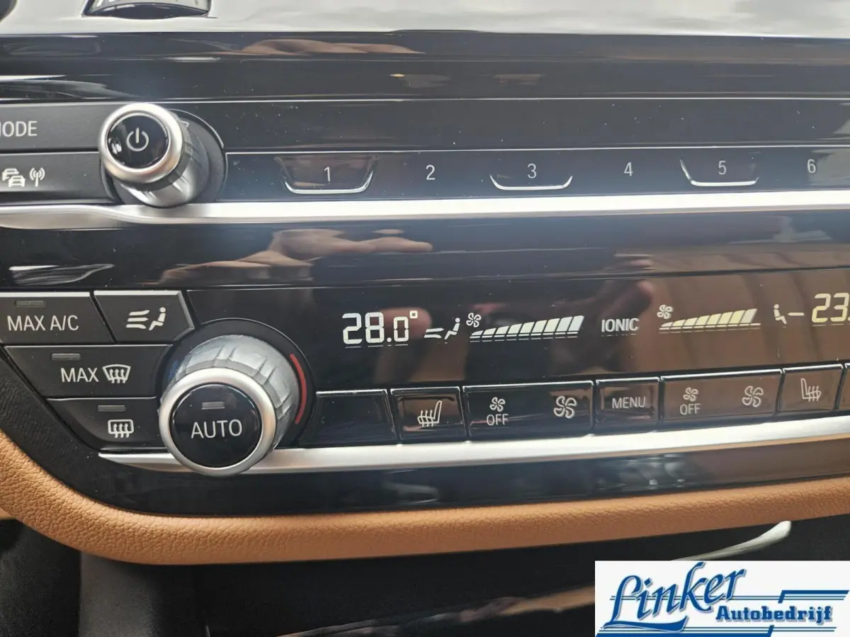 520i Executive LEDER/NL-AUTO- CARPLAY