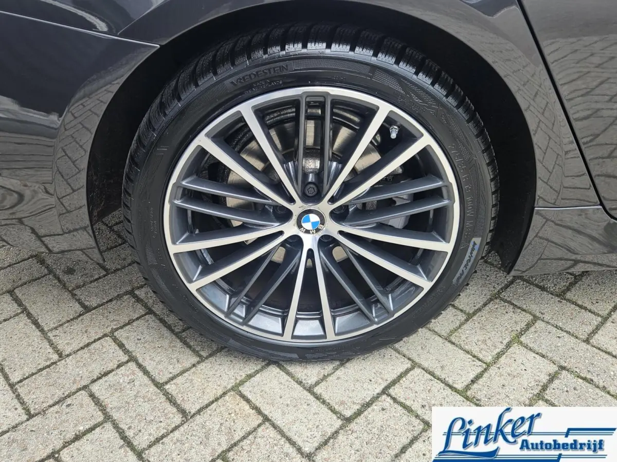 520i Executive LEDER/NL-AUTO- CARPLAY