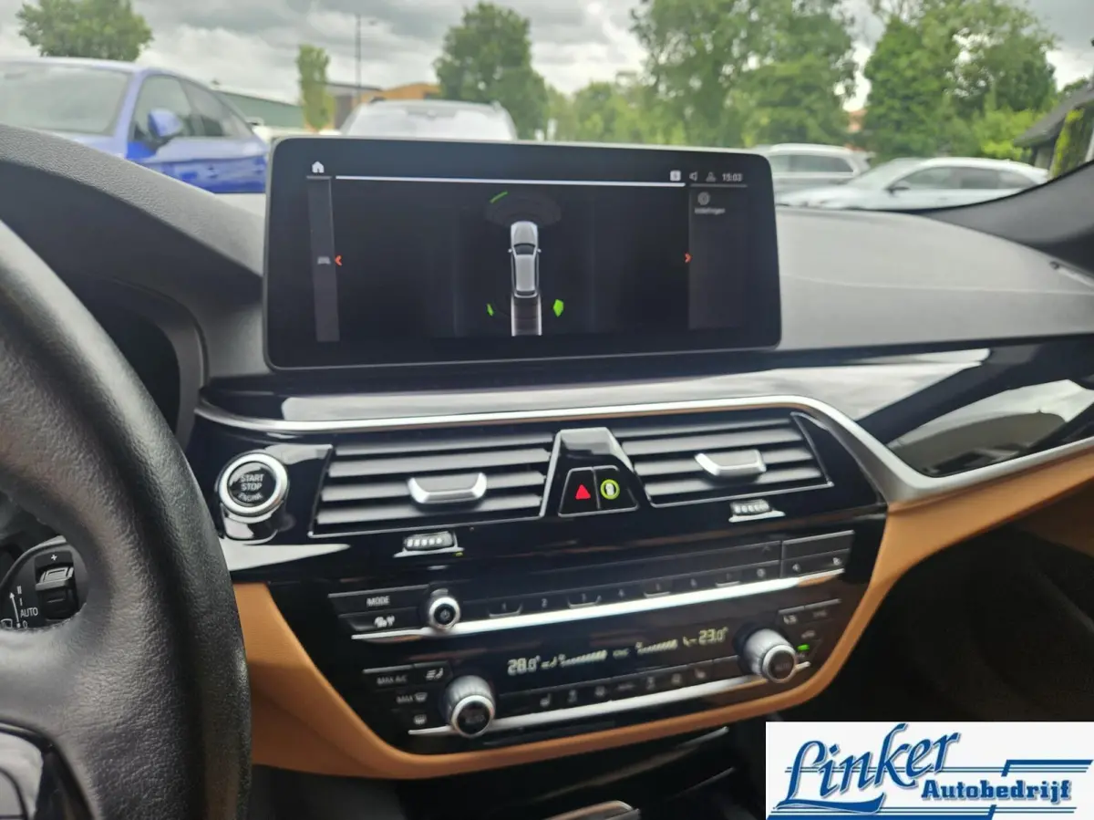 520i Executive LEDER/NL-AUTO- CARPLAY