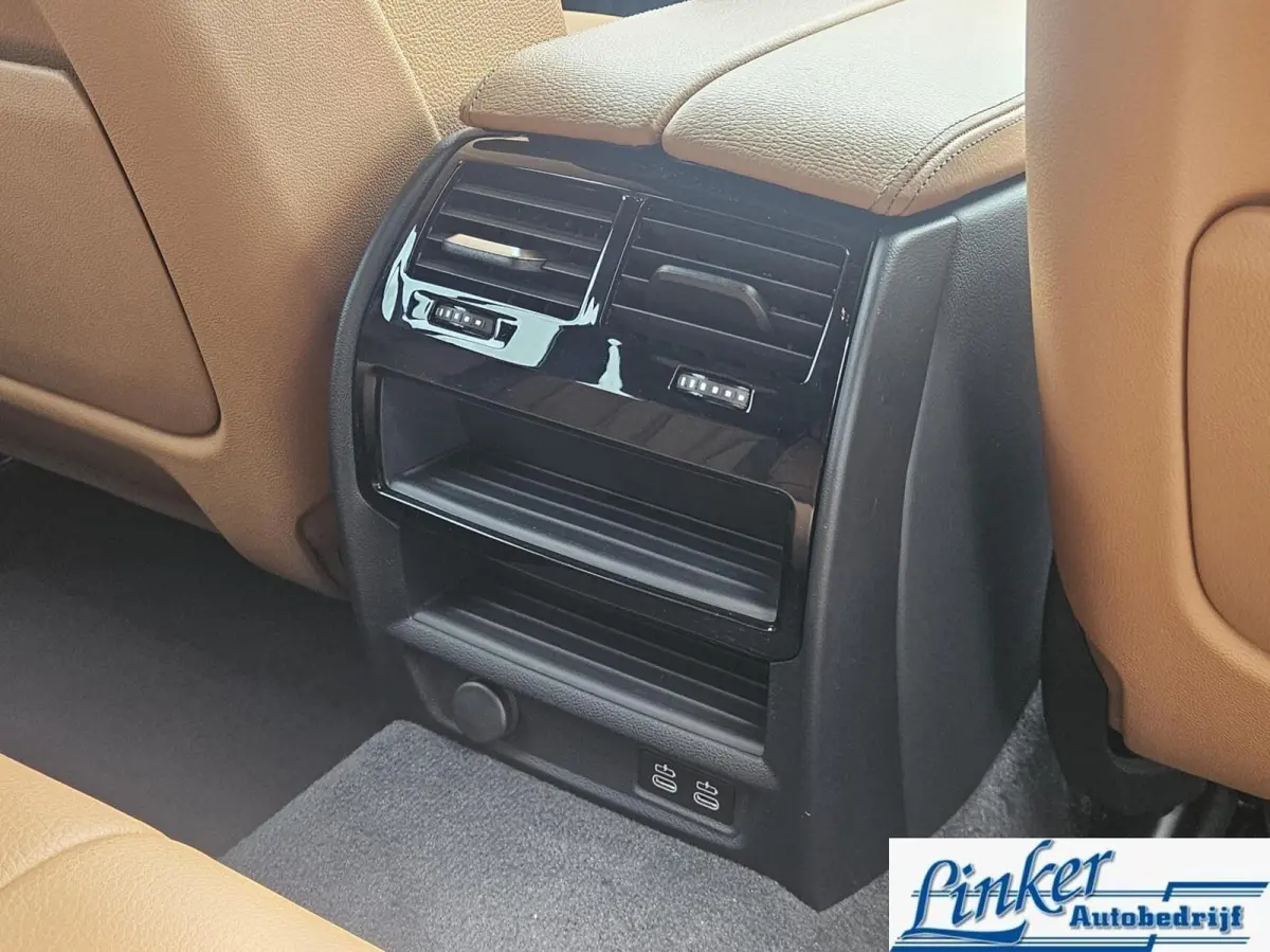 520i Executive LEDER/NL-AUTO- CARPLAY