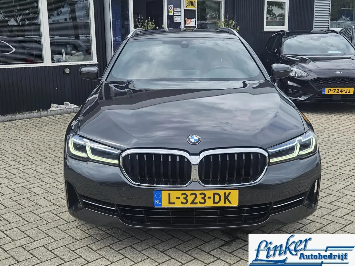 520i Executive LEDER/NL-AUTO- CARPLAY