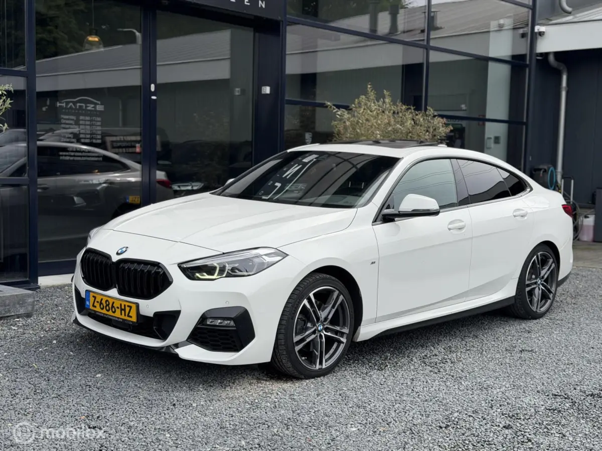 BMW 218d M-Sport|Pano|18"|Shadow Line