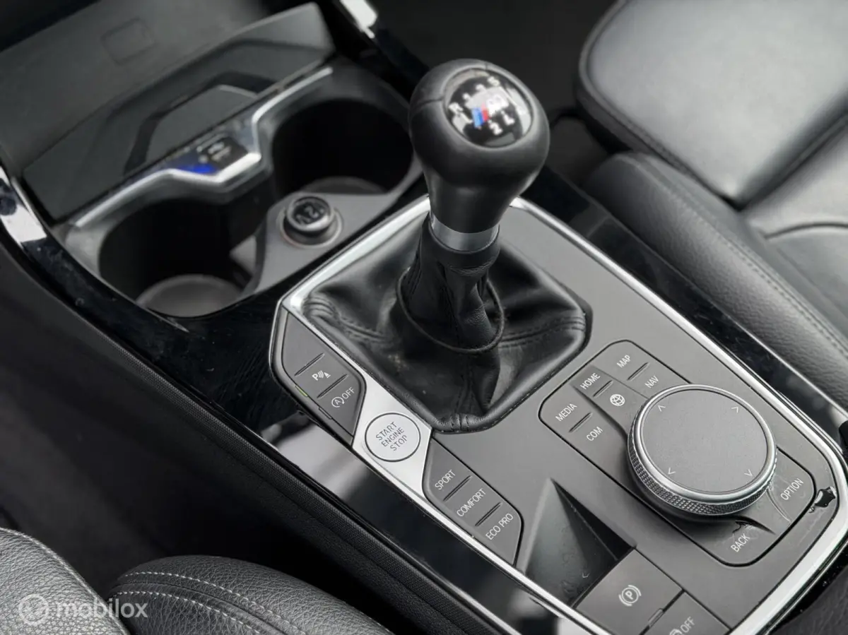 BMW 218d M-Sport|Pano|18"|Shadow Line