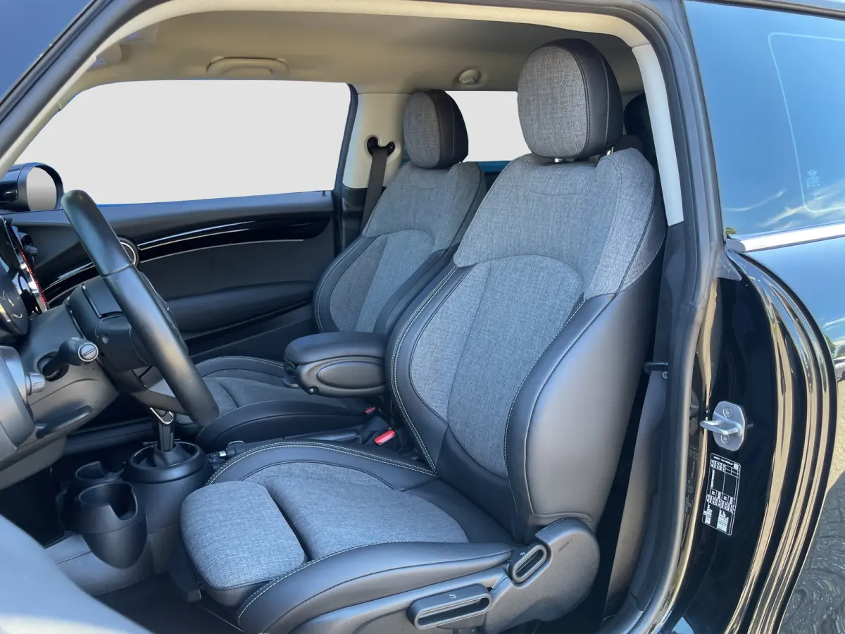 1.5 Classic | Cruise Control | Navigatie | Climate Control | PDC |