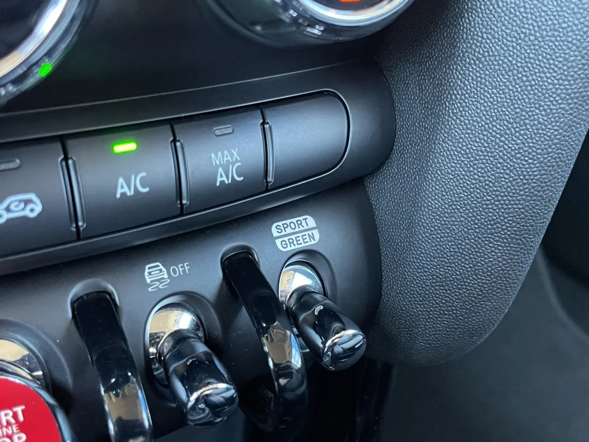 1.5 Classic | Cruise Control | Navigatie | Climate Control | PDC |