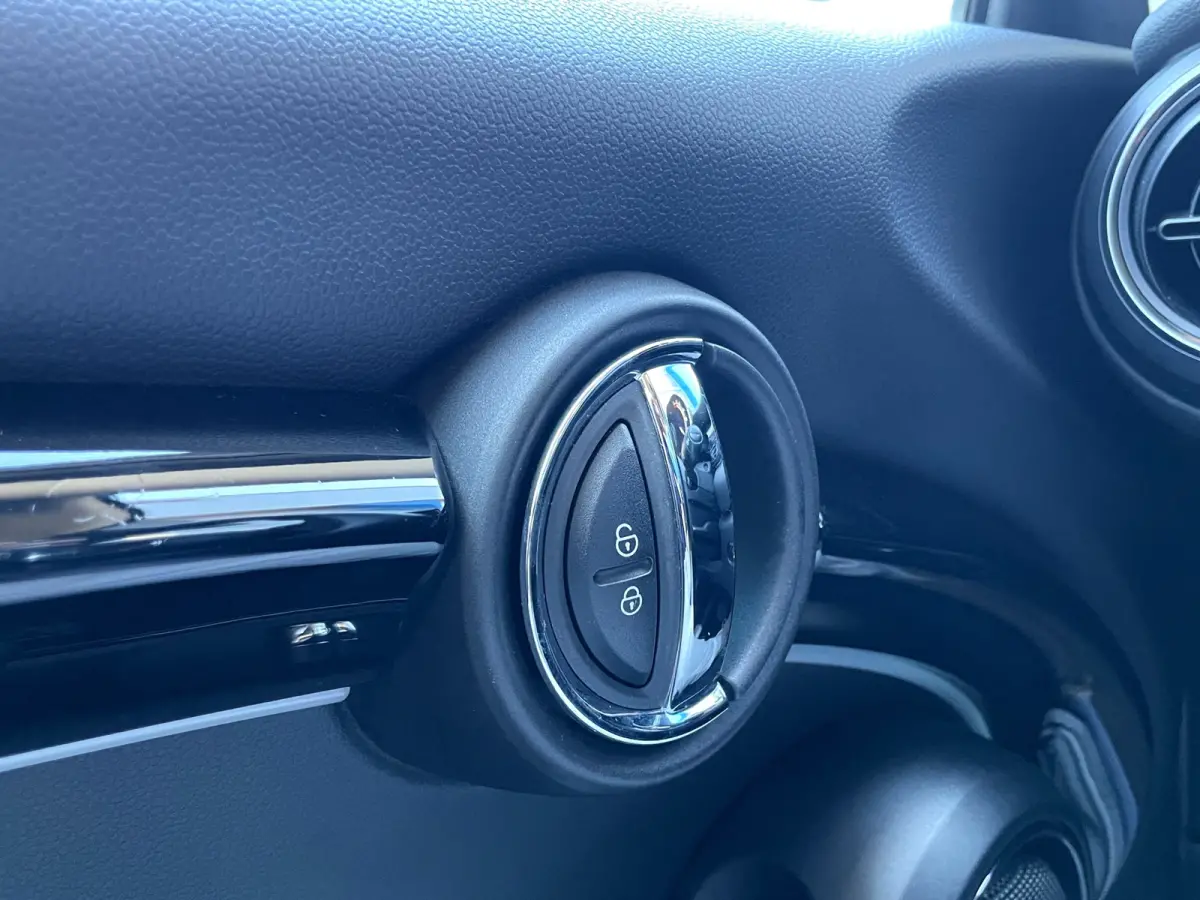 1.5 Classic | Cruise Control | Navigatie | Climate Control | PDC |