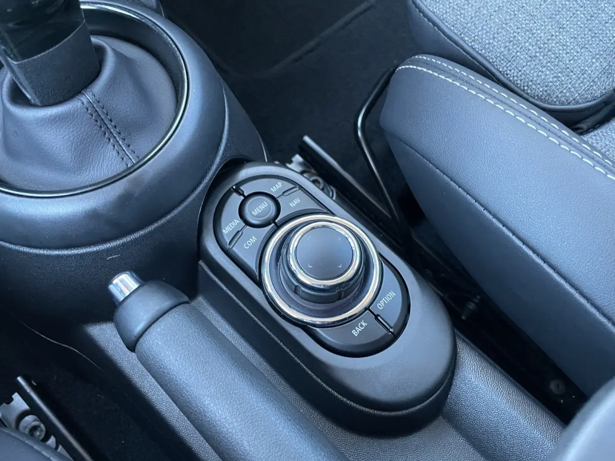 1.5 Classic | Cruise Control | Navigatie | Climate Control | PDC |