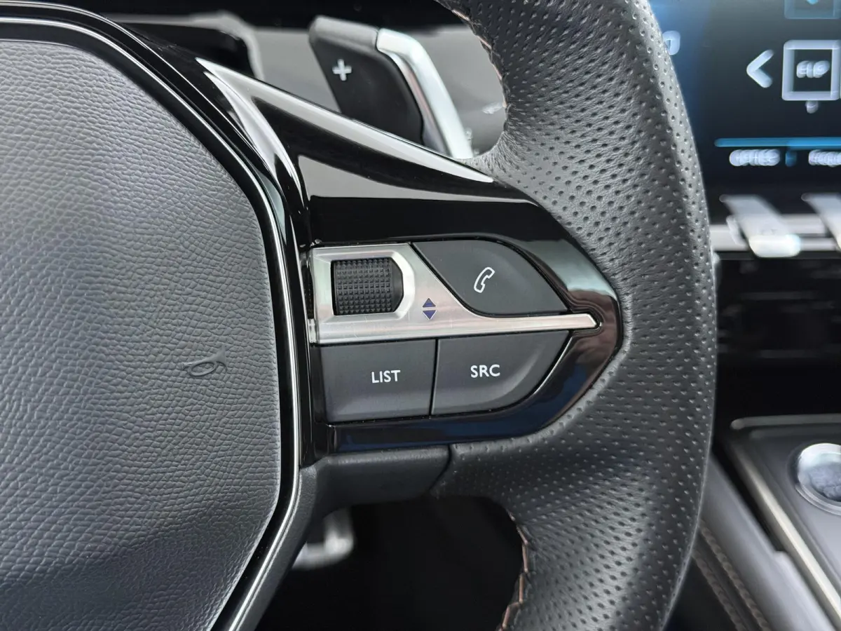 GT 225pk Plugin-Hybrid Automaat | Accu 92% | Navigatie | Elektrische achterklep | Full LED koplampen | Camera achter | Cruise control adaptief | Apple Carplay en Android auto
