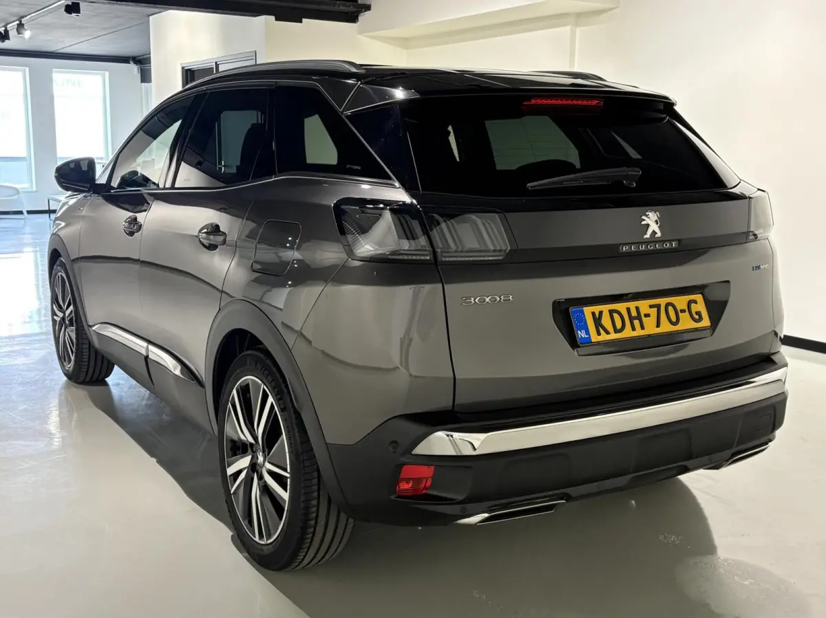 1.6 HYbrid 225 GT|PANODAK|Massage|Memory|360|FOCAL|Carplay|19 inch|Navi|PDC|ACC|Side assist|Lane Assist
