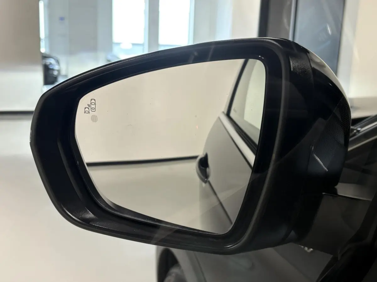 1.6 HYbrid 225 GT|PANODAK|Massage|Memory|360|FOCAL|Carplay|19 inch|Navi|PDC|ACC|Side assist|Lane Assist