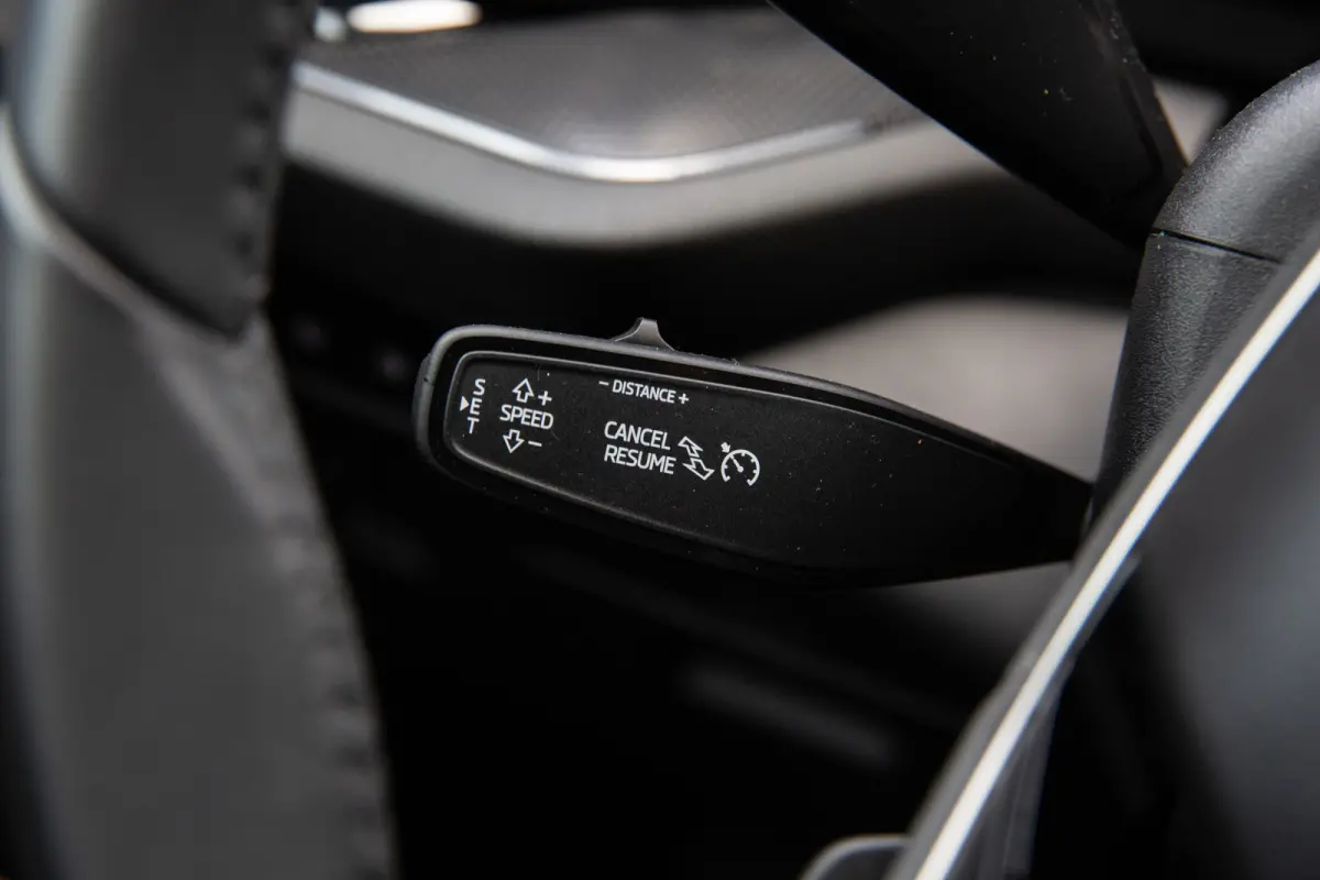 1.5 TSI MHEV Business Edition 7p. , Panoramadak, Adap. cruise, Carplay, Achteruitrijcamera,