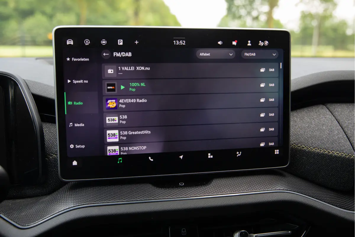 1.5 TSI MHEV Business Edition 7p. , Panoramadak, Adap. cruise, Carplay, Achteruitrijcamera,