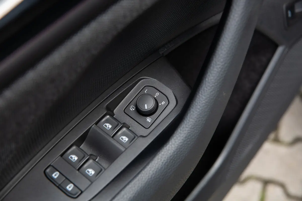 1.5 TSI MHEV Business Edition 7p. , Panoramadak, Adap. cruise, Carplay, Achteruitrijcamera,