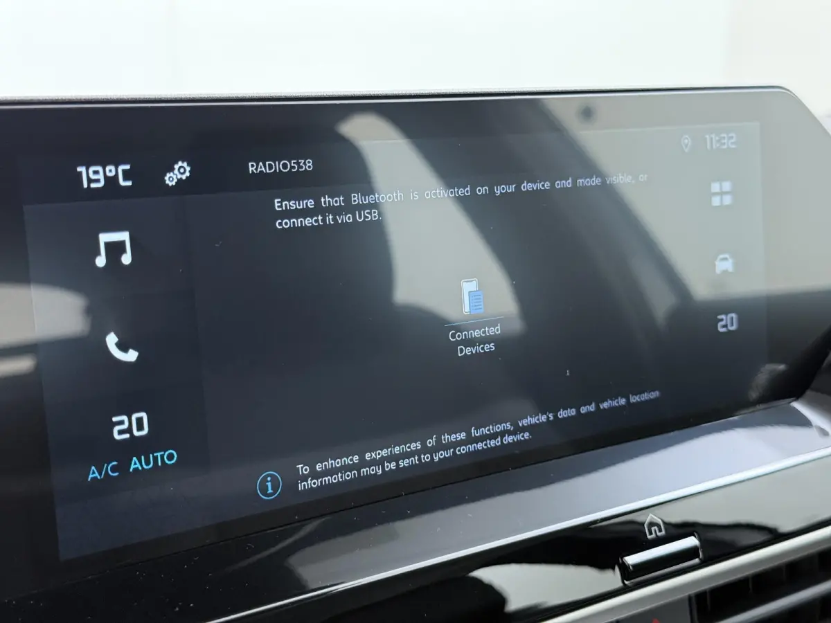 You 50 kWh | Accu 99% | 3-Fase | Camera achter | Navigatie via Apple Carplay en Android auto | Automatische airco | Lichtmetalen velgen | Cruise control