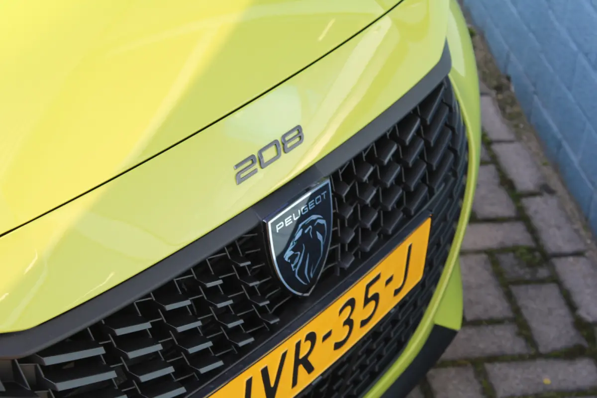 1.2 PureTech 100 Style Navigatie | Apple Carplay/Android Auto | Cruise Control