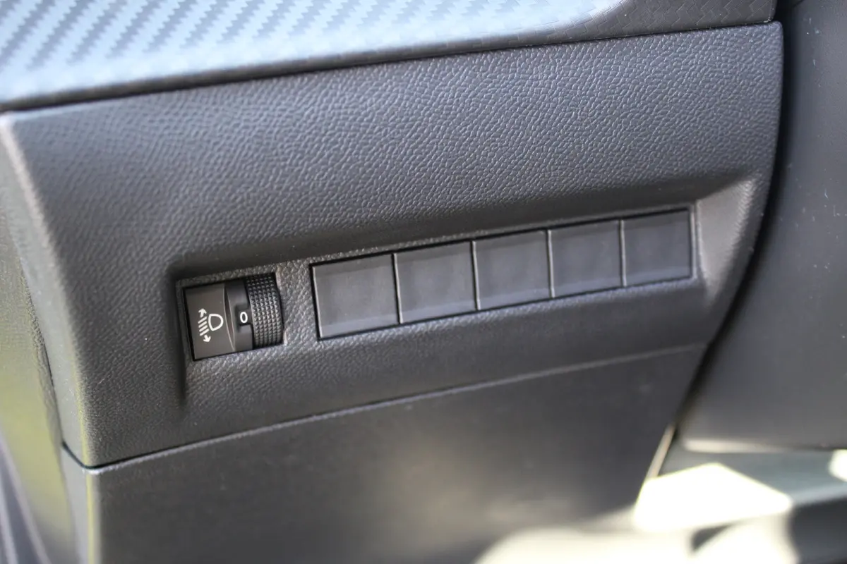 1.2 PureTech 100 Style Navigatie | Apple Carplay/Android Auto | Cruise Control