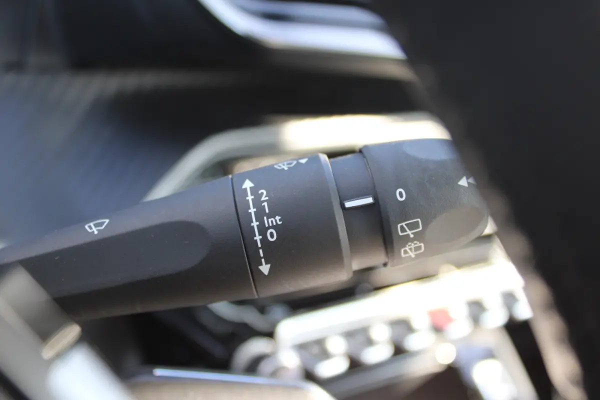 1.2 PureTech 100 Style Navigatie | Apple Carplay/Android Auto | Cruise Control