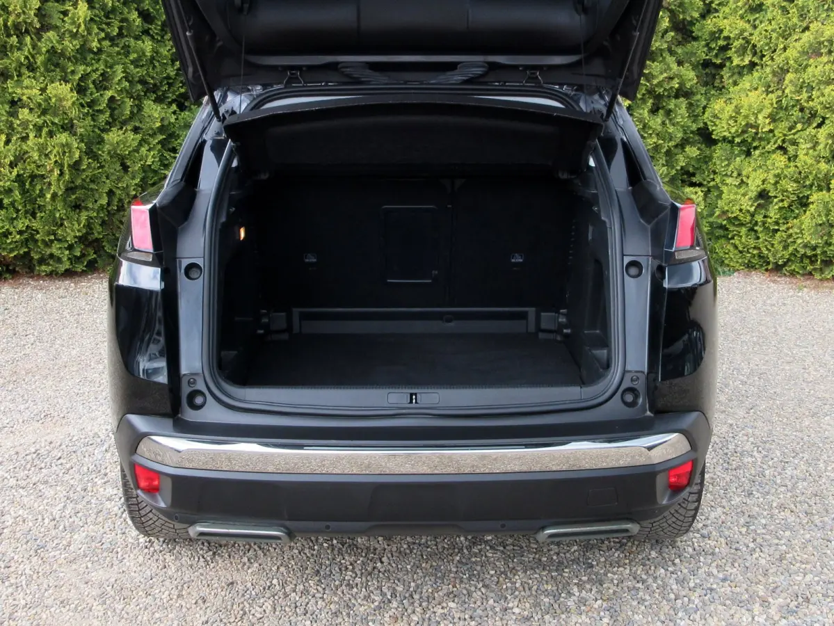 1.2 PureTech Allure * Navi * Camera * Carplay *