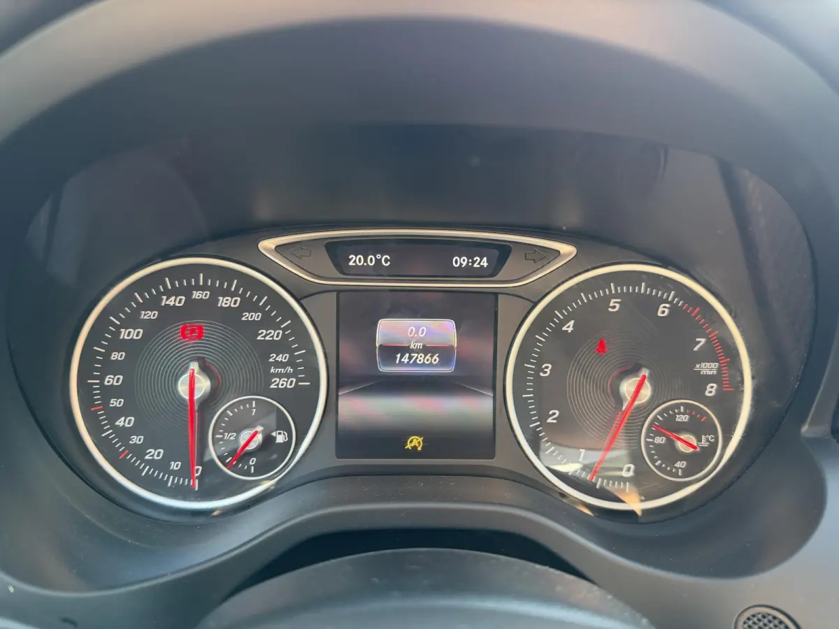180 AMG-Line | Navi | Led | Cruise |