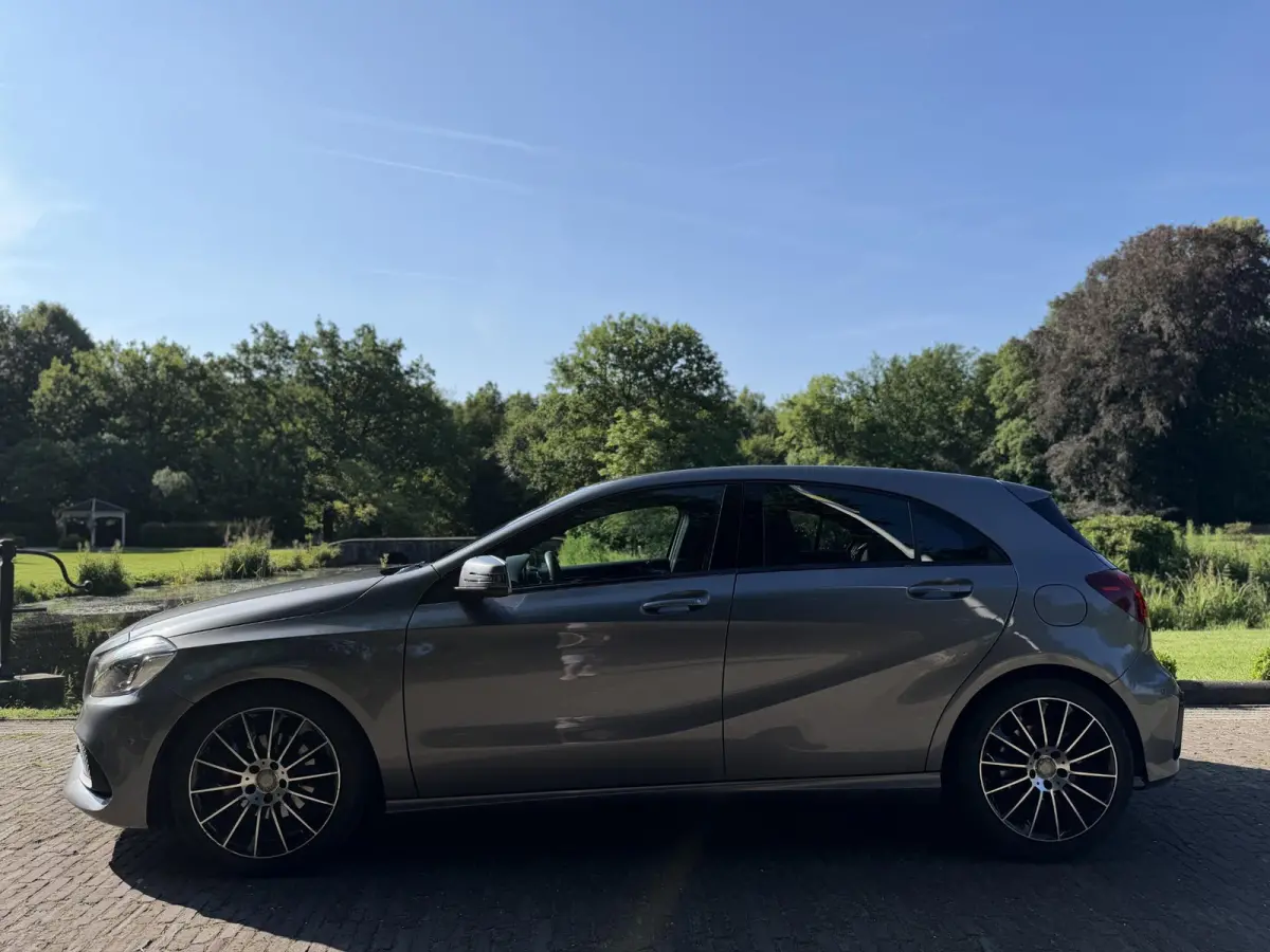 180 AMG-Line | Navi | Led | Cruise |