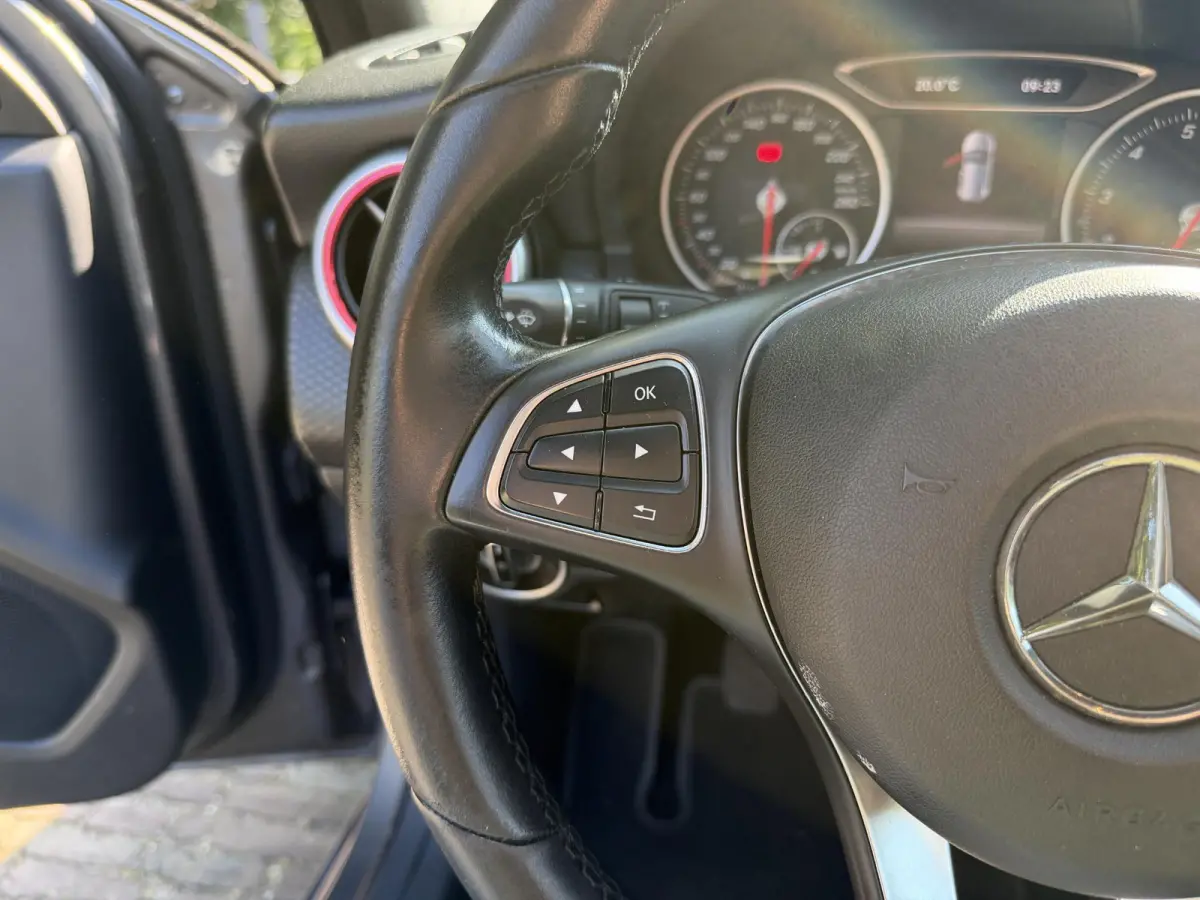 180 AMG-Line | Navi | Led | Cruise |