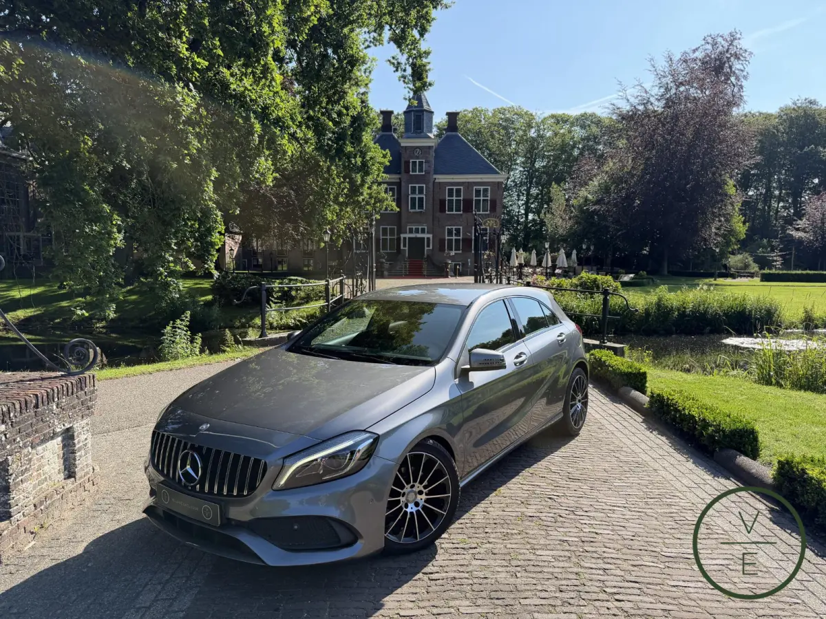 180 AMG-Line | Navi | Led | Cruise |