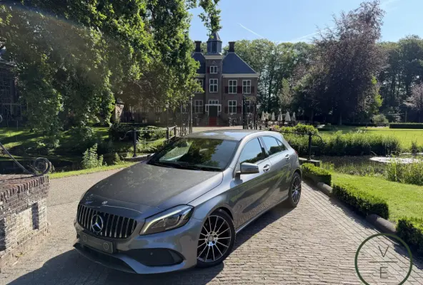 180 AMG-Line | Navi | Led | Cruise |