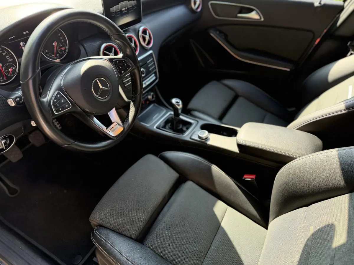 180 AMG-Line | Navi | Led | Cruise |