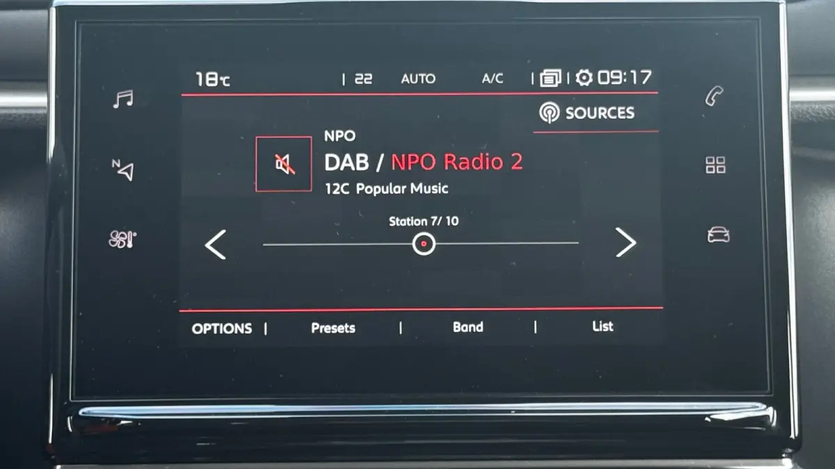 1.2 PURETECH 83PK C-SERIES / NAVI / CLIMA / LED / BLUETOOTH / CRUISECONTROL / 1E EIGENAAR / NIEUWSTAAT !!