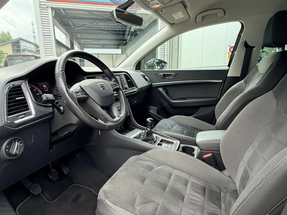 1.0 EcoTSI Limited Edition | Cruise | Clima | Camera | Led | Dealer Onderhouden