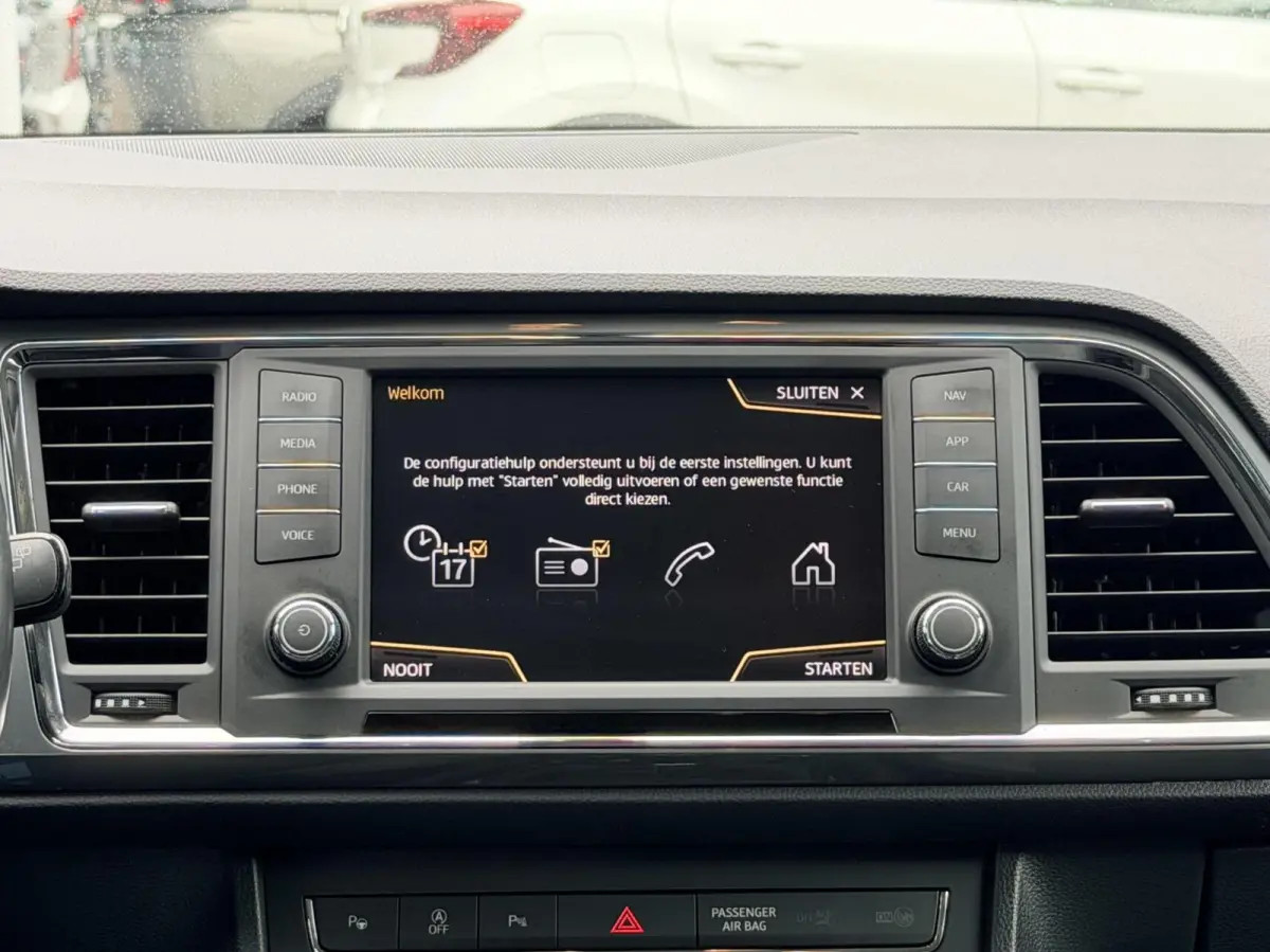 1.0 EcoTSI Limited Edition | Cruise | Clima | Camera | Led | Dealer Onderhouden