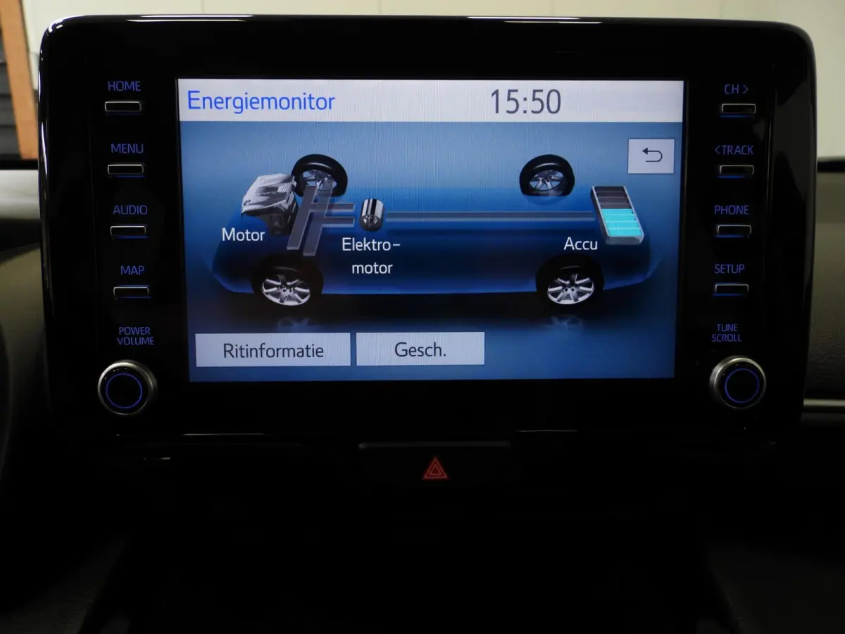 1.5 Hybrid Active NAVI-APP/CAMERA/CLIMA/ADAPT.CRUISE!
