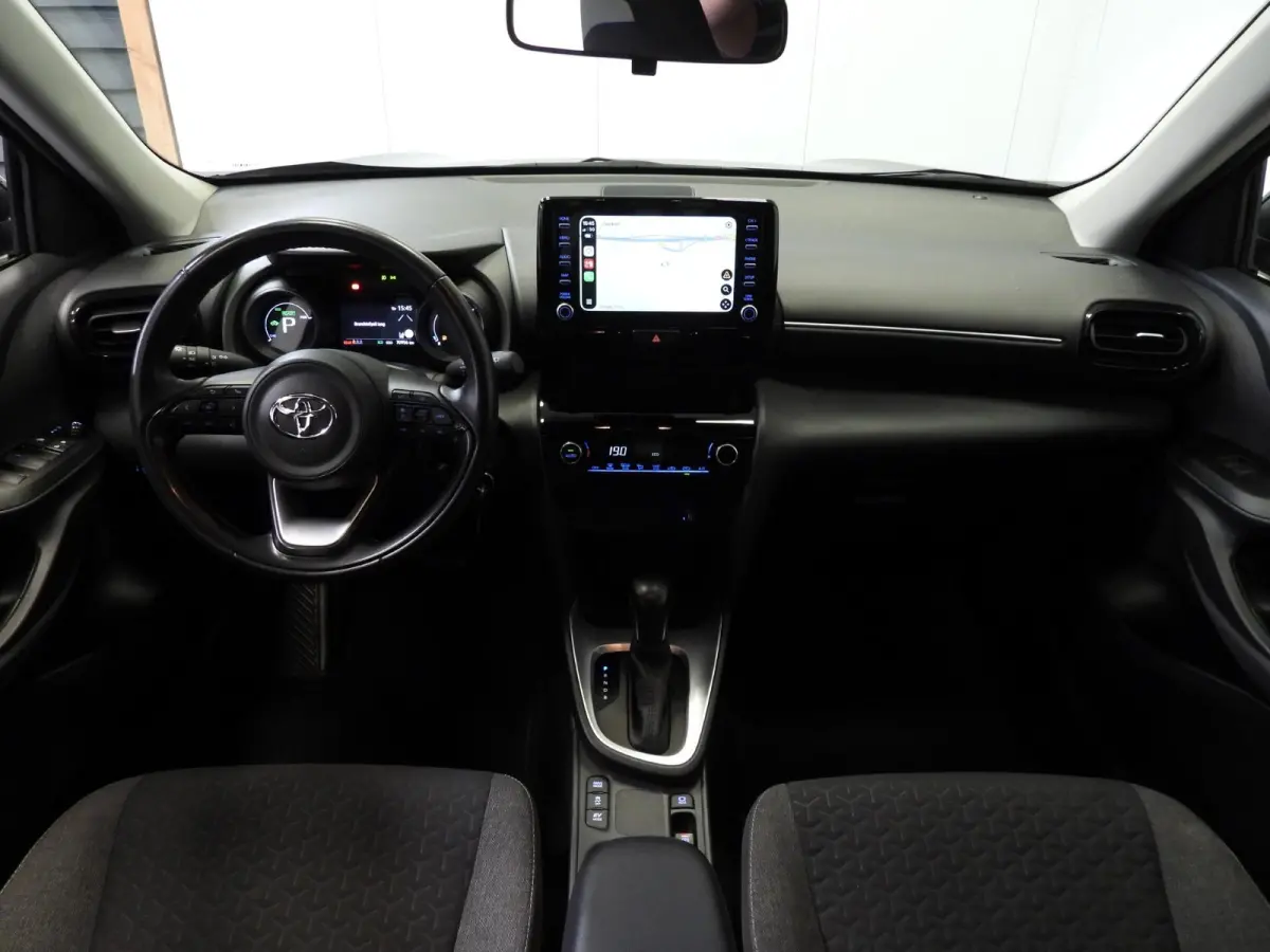 1.5 Hybrid Active NAVI-APP/CAMERA/CLIMA/ADAPT.CRUISE!