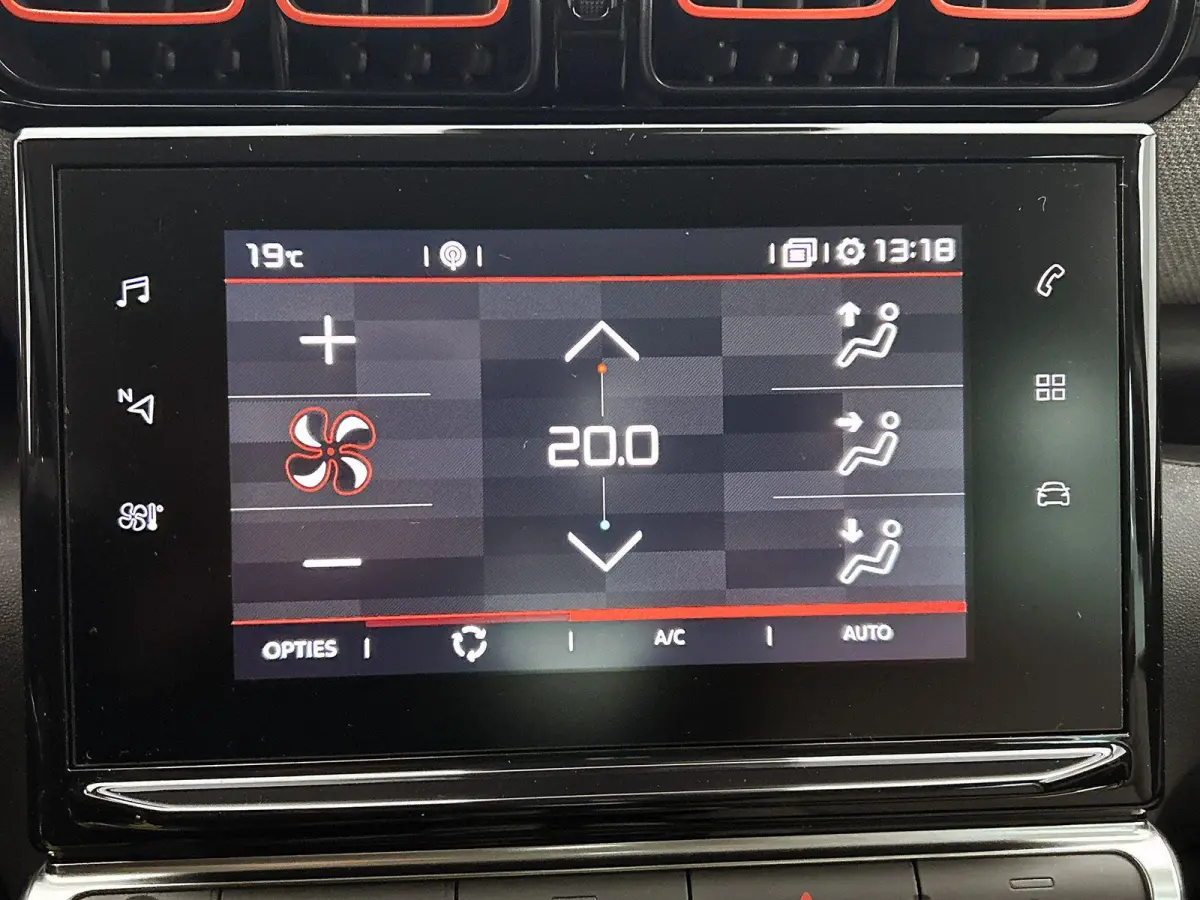 1.2 110pk S&S Shine Automaat | Navigatie | Climate Control | Cruise Control | Camera | 17"LMV | LED | Apple Carplay/Android Auto |