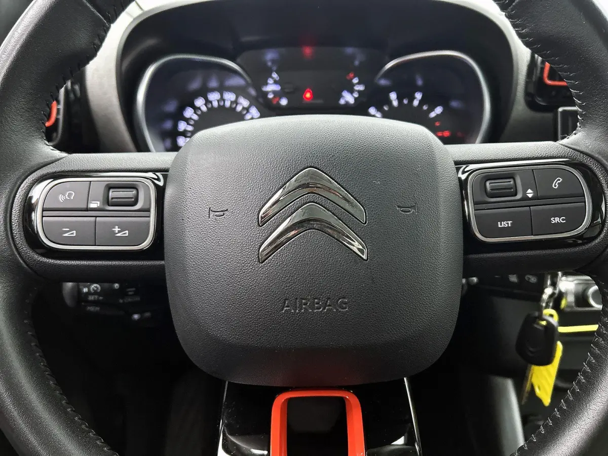 1.2 110pk S&S Shine Automaat | Navigatie | Climate Control | Cruise Control | Camera | 17"LMV | LED | Apple Carplay/Android Auto |